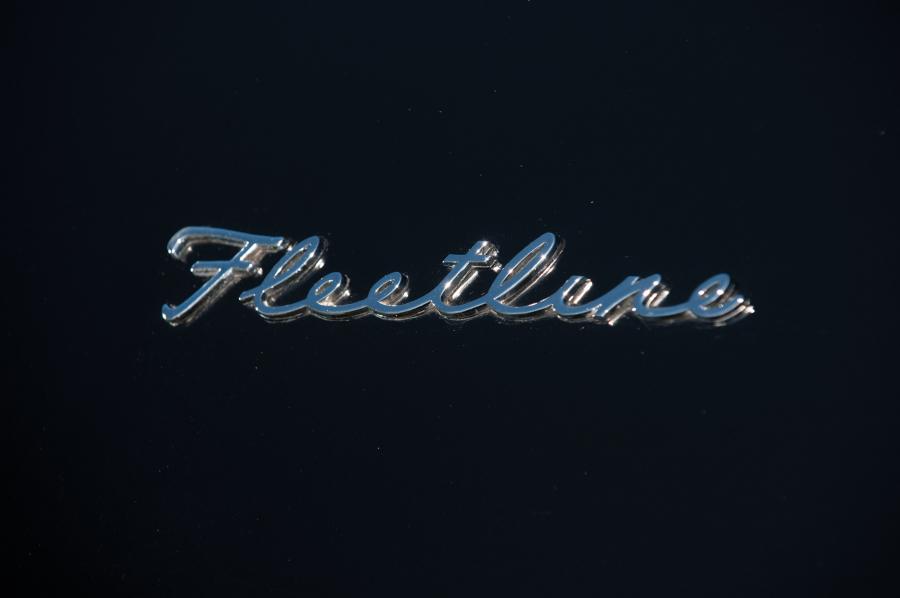  Chevrolet Fleetline 2-Door Aerosedan 1946 года  (фото 12 из 24)